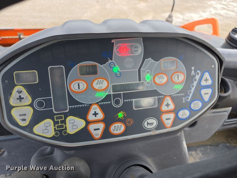 image for item EE8714 2011 Hamm HD140 double drum vibratory roller