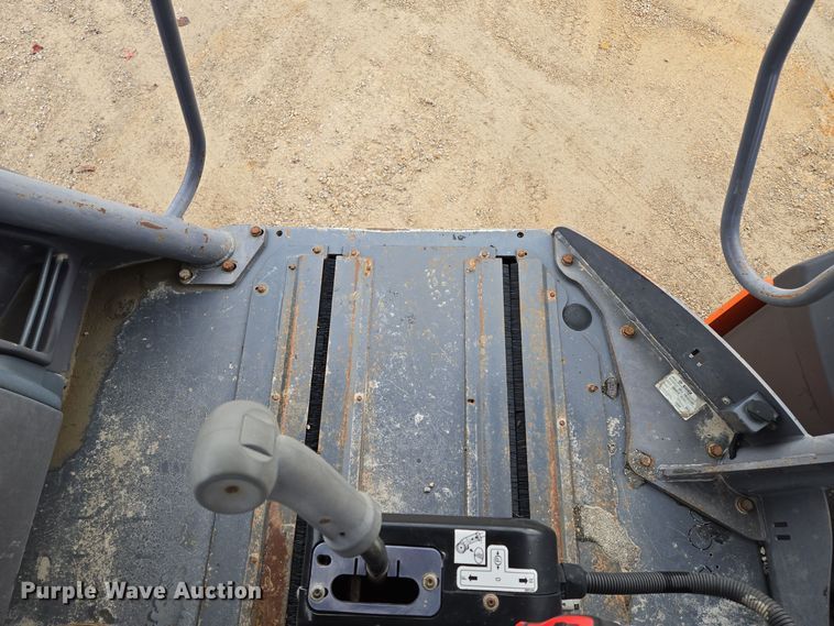 image for item EE8714 2011 Hamm HD140 double drum vibratory roller