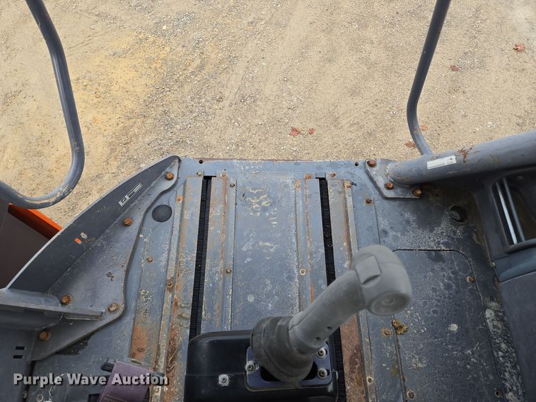 image for item EE8714 2011 Hamm HD140 double drum vibratory roller