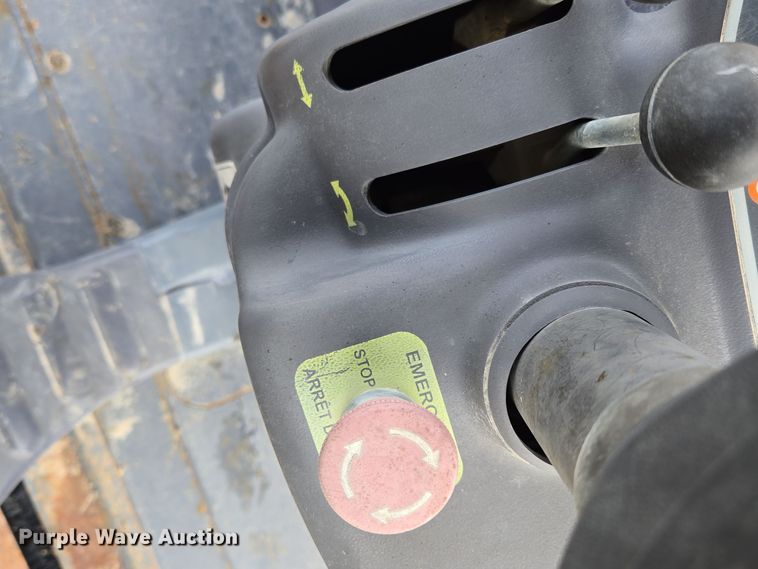 image for item EE8714 2011 Hamm HD140 double drum vibratory roller