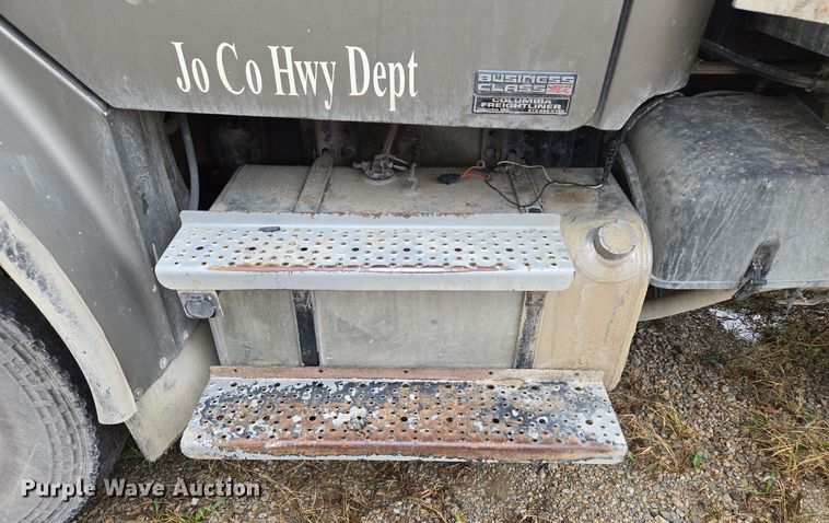 image for item EE8715 2008 Freightliner  Business Class M2 dump truck