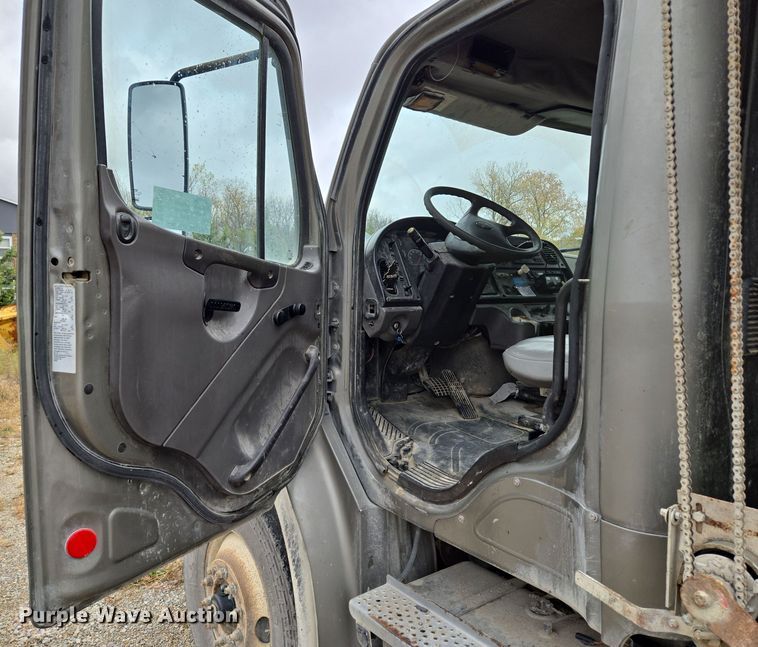 image for item EE8715 2008 Freightliner  Business Class M2 dump truck