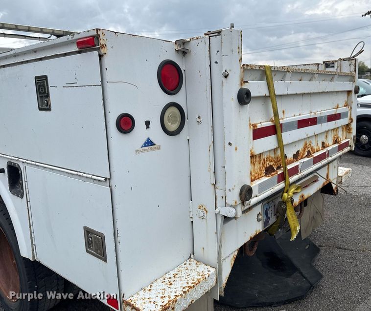 image for item EG0647 2011 Ford F450 Super Duty utility / service truck