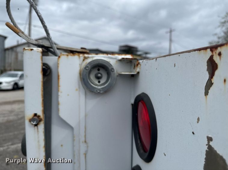 image for item EG0647 2011 Ford F450 Super Duty utility / service truck