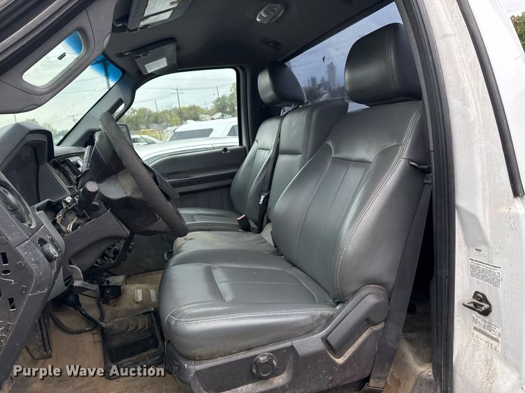 image for item EG0647 2011 Ford F450 Super Duty utility / service truck