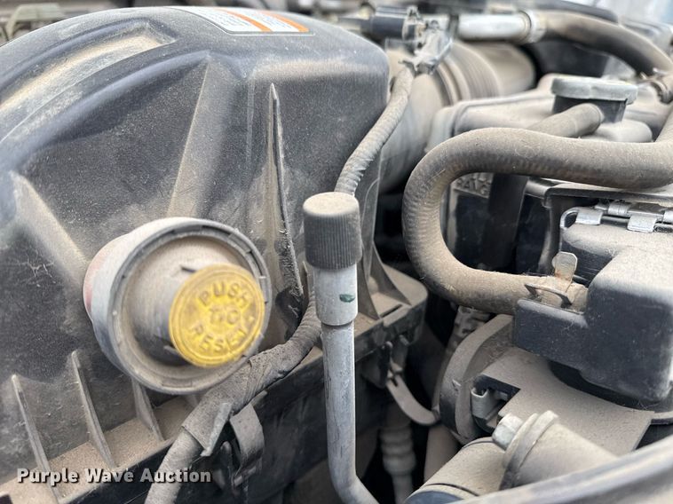 image for item EG0647 2011 Ford F450 Super Duty utility / service truck