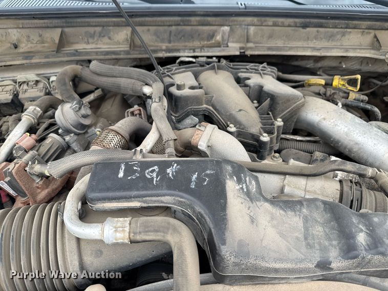 image for item EG0647 2011 Ford F450 Super Duty utility / service truck