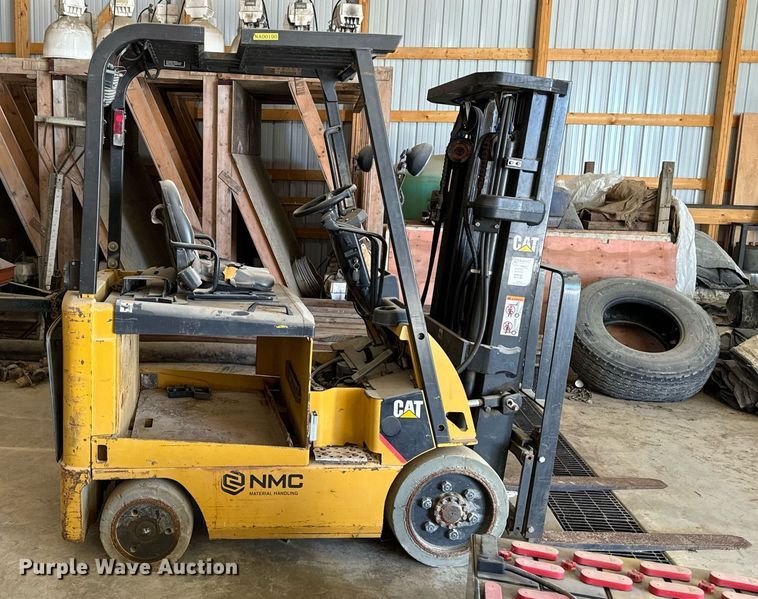 image for item EG6839 Caterpillar E5000-AC forklift