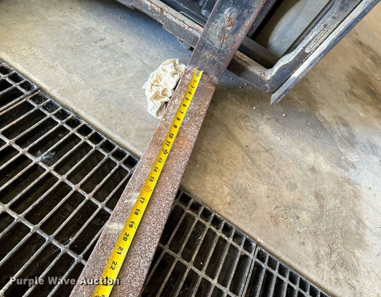 image for item EG6839 Caterpillar E5000-AC forklift