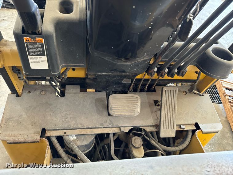 image for item EG6839 Caterpillar E5000-AC forklift