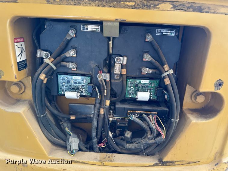 image for item EG6839 Caterpillar E5000-AC forklift