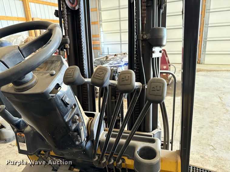 image for item EG6839 Caterpillar E5000-AC forklift