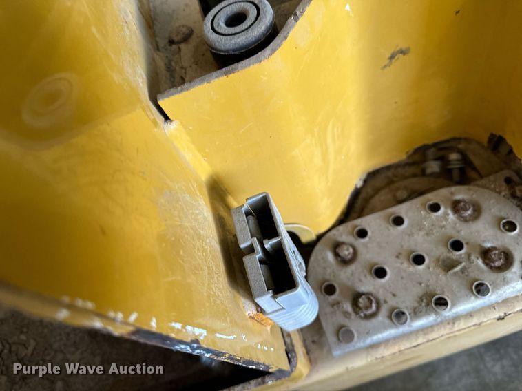 image for item EG6839 Caterpillar E5000-AC forklift