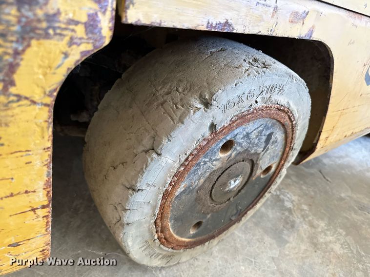 image for item EG6839 Caterpillar E5000-AC forklift