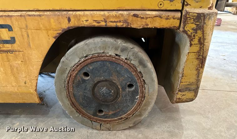 image for item EG6839 Caterpillar E5000-AC forklift