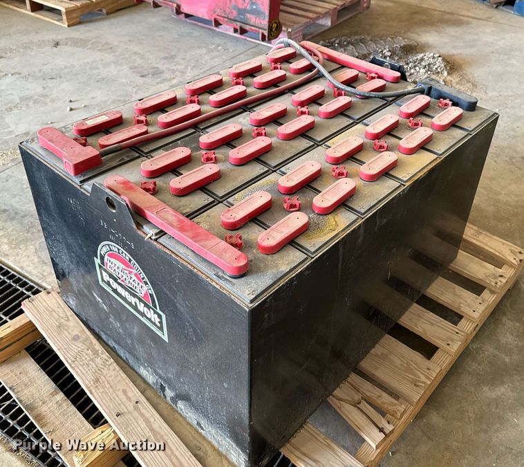 image for item EG6839 Caterpillar E5000-AC forklift