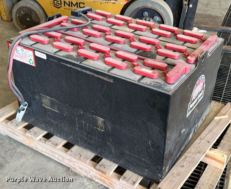 image for item EG6839 Caterpillar E5000-AC forklift