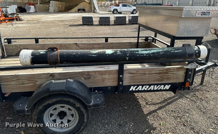 image for item EG6846 2018 Karavan utility trailer