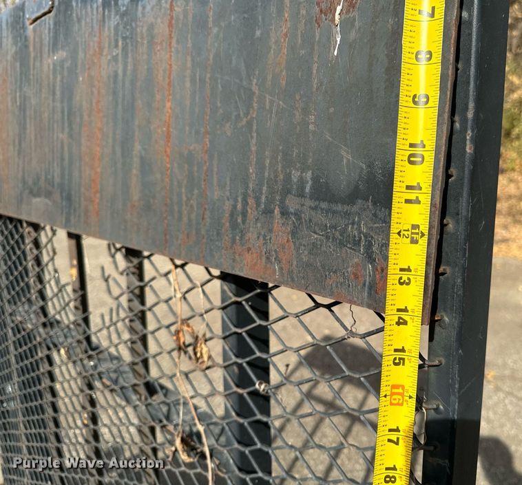 image for item EG6846 2018 Karavan utility trailer