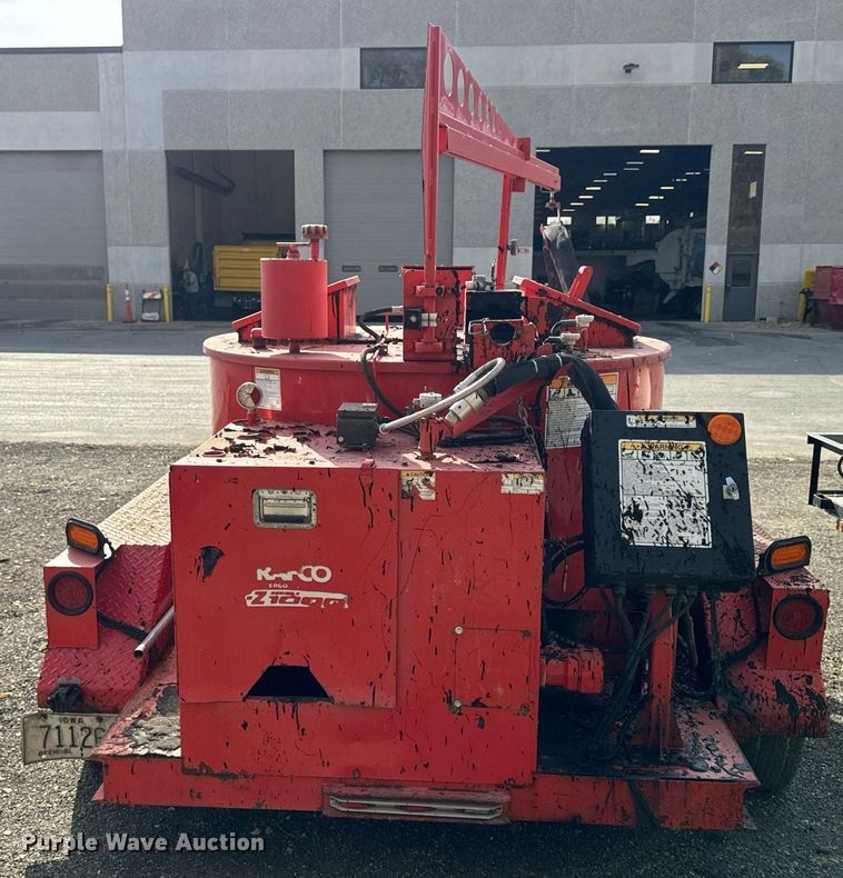 image for item EG6847 2011 Crafco EZ 1000EB melter applicator