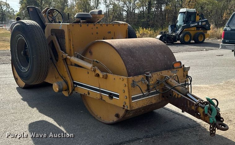 image for item EG6849 Ferguson 46A double drum roller