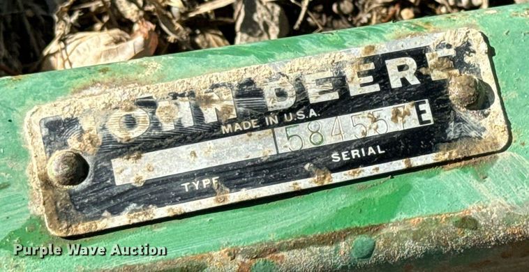 image for item EG6859 John Deere 350 sickle mower