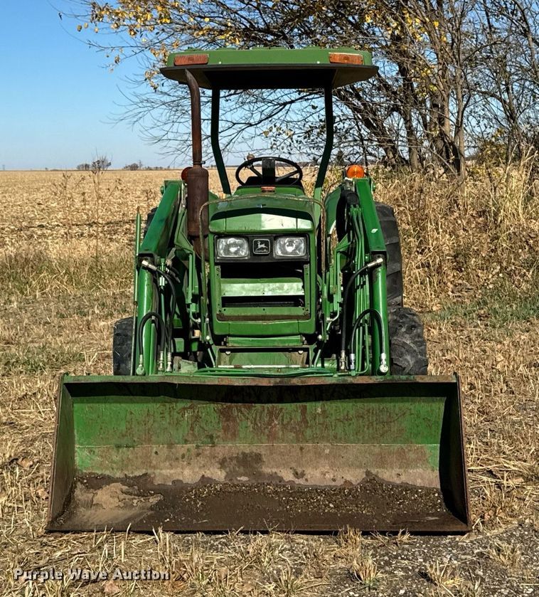 image for item EG6861 John Deere 950 MFWD tractor