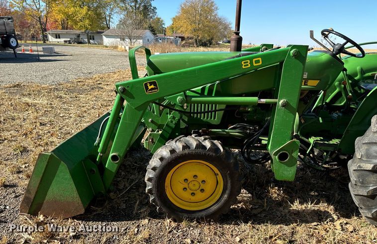 image for item EG6861 John Deere 950 MFWD tractor