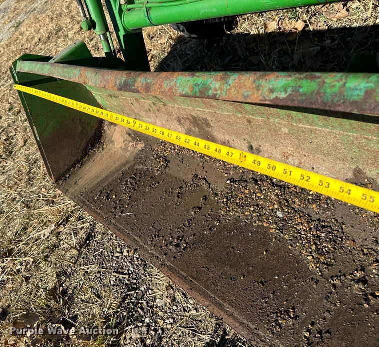 image for item EG6861 John Deere 950 MFWD tractor