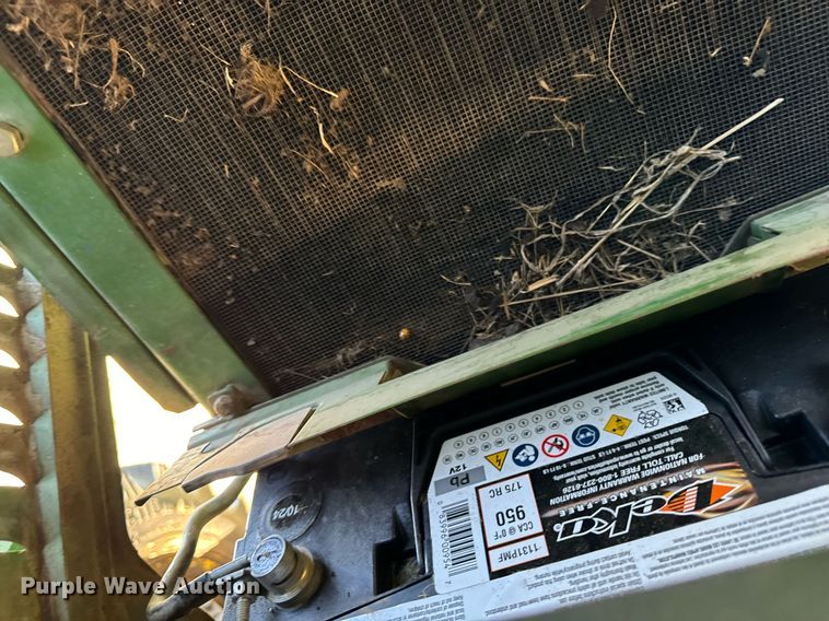 image for item EG6861 John Deere 950 MFWD tractor