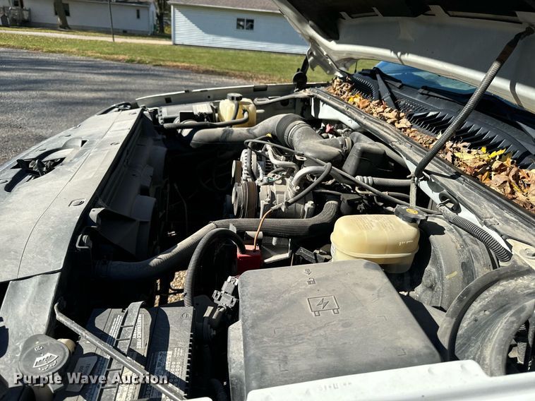 image for item EG6862 2006 Chevrolet Silverado 1500 pickup truck