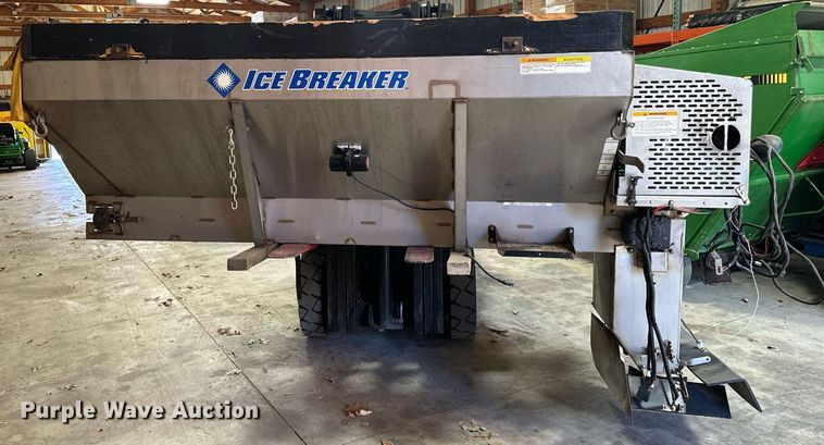 image for item EG6882 Western Icebreaker spreader