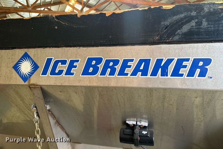 image for item EG6882 Western Icebreaker spreader