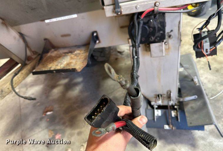 image for item EG6882 Western Icebreaker spreader