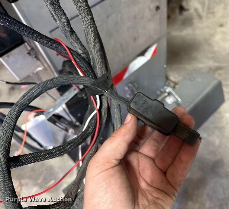 image for item EG6882 Western Icebreaker spreader