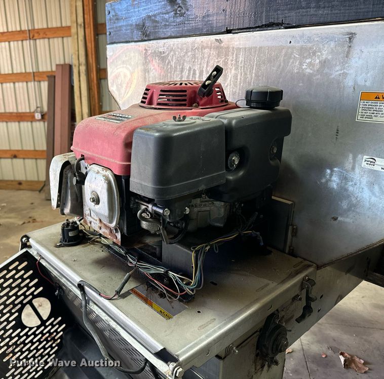 image for item EG6882 Western Icebreaker spreader