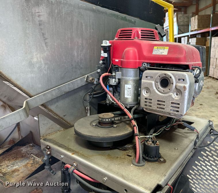 image for item EG6882 Western Icebreaker spreader