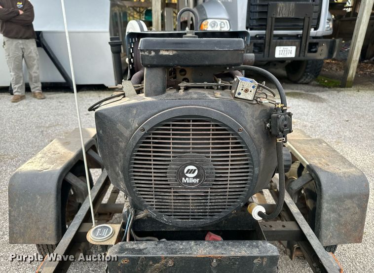 image for item EG6887 Miller Bobcat 225G welder