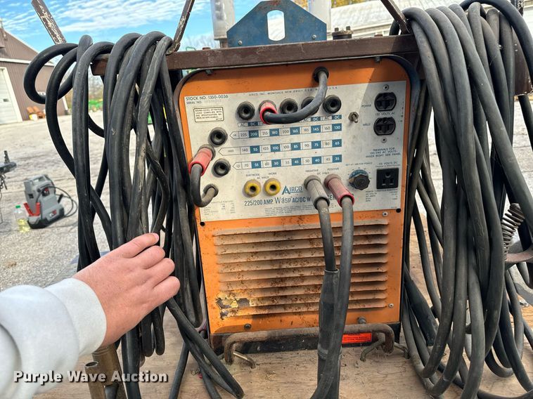 image for item EG6888 Airco Wasp welder/generator