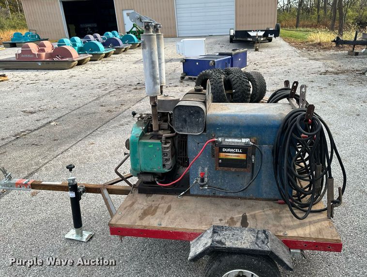 image for item EG6888 Airco Wasp welder/generator
