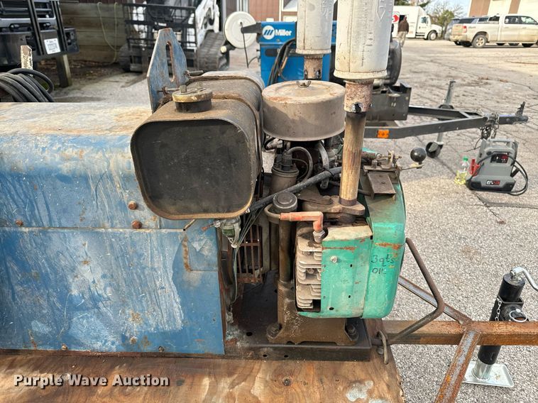 image for item EG6888 Airco Wasp welder/generator
