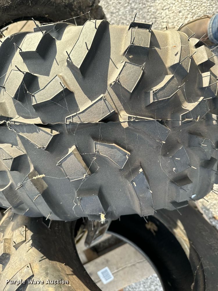 image for item EG6889 (6) tires