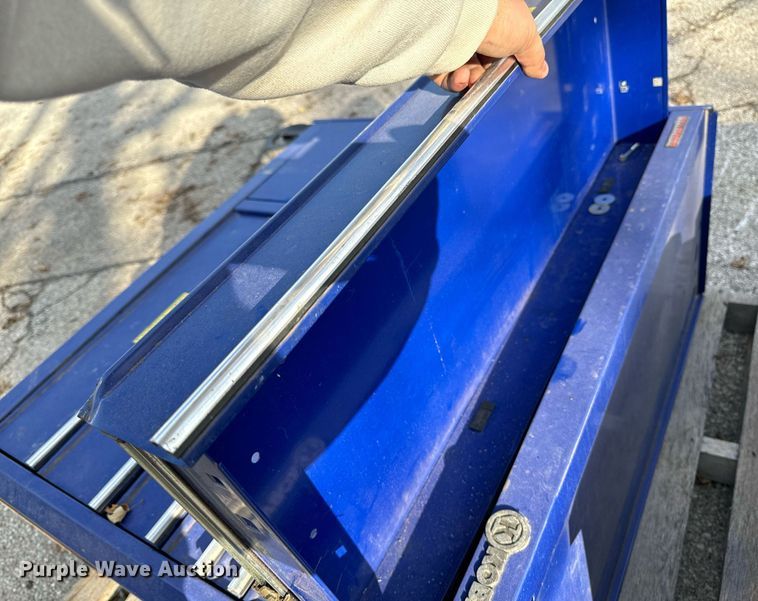 image for item EG6890 Kobalt toolbox