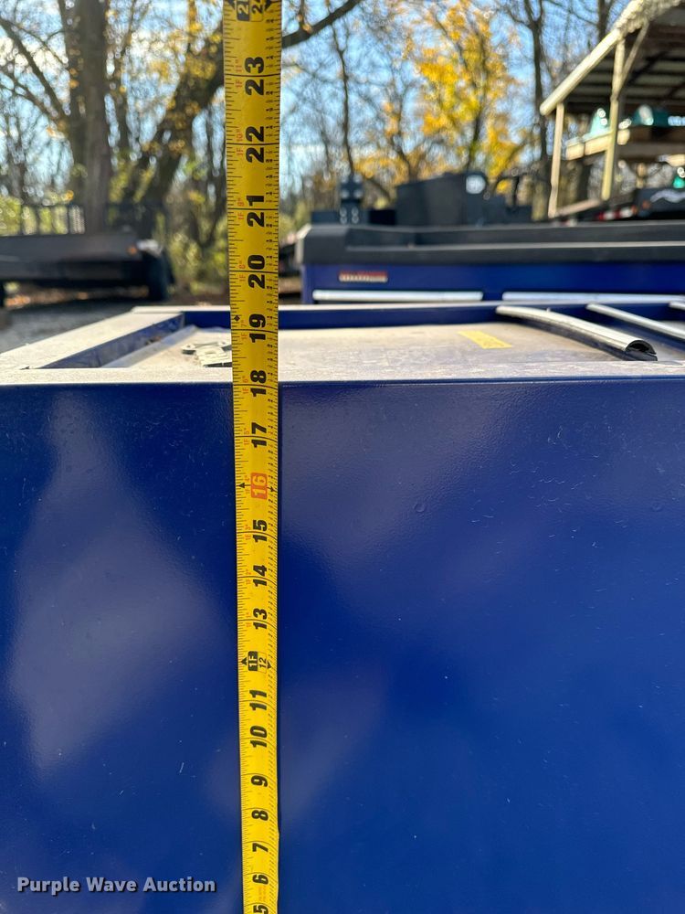 image for item EG6890 Kobalt toolbox