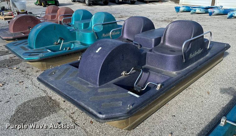 image for item EG6894 2005 Paddle Wheeler PWIR-4 paddle boat