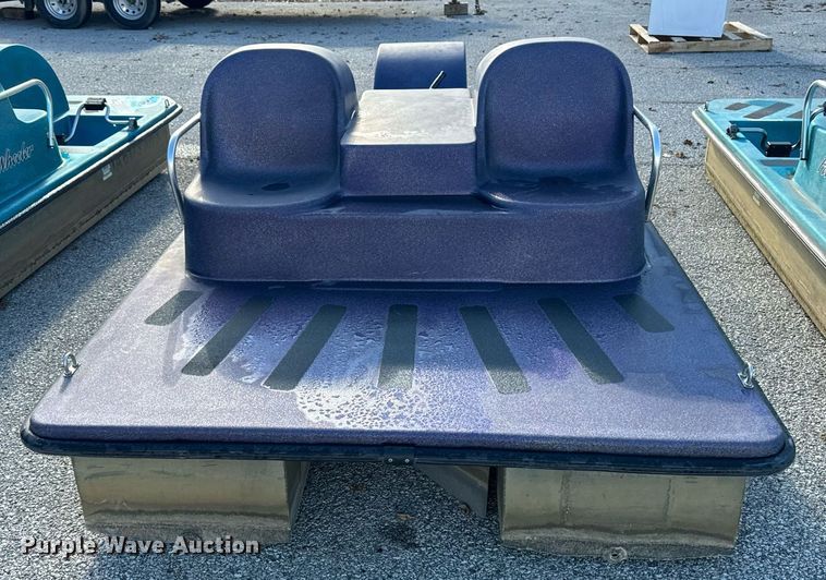 image for item EG6894 2005 Paddle Wheeler PWIR-4 paddle boat