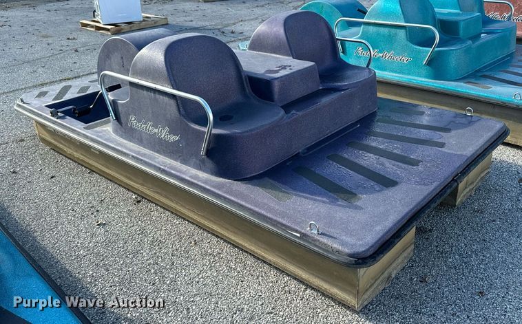 image for item EG6894 2005 Paddle Wheeler PWIR-4 paddle boat