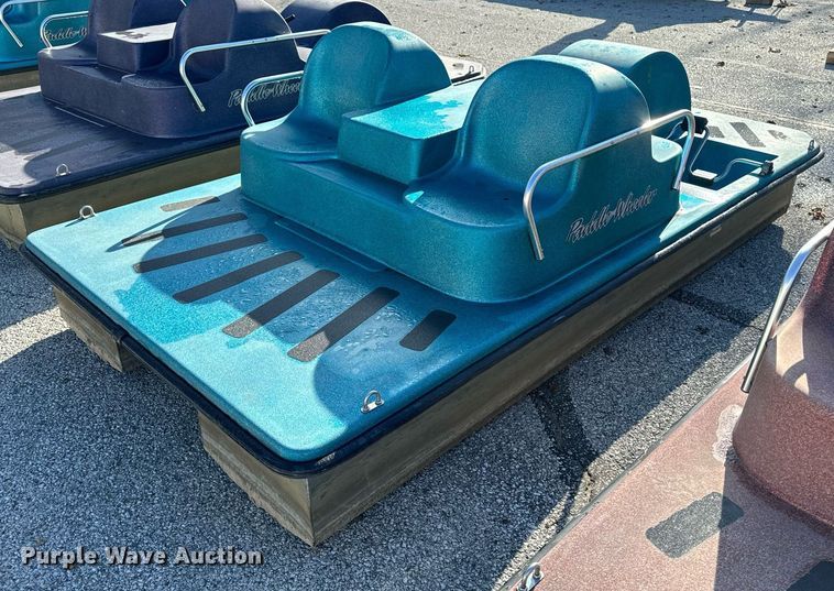 image for item EG6895 2004 Paddle Wheeler PWIR-4 paddle boat