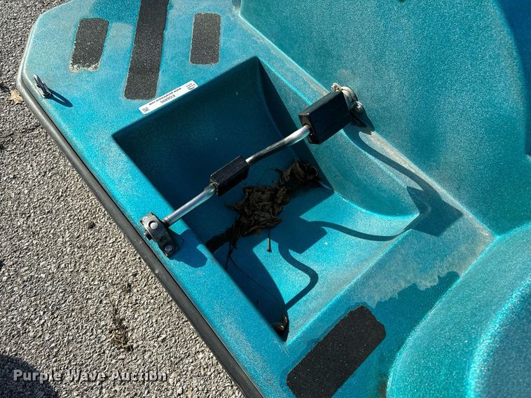 image for item EG6895 2004 Paddle Wheeler PWIR-4 paddle boat