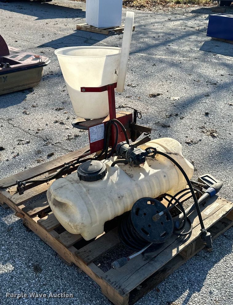 image for item EG6897 Phoenix Turf sprayer